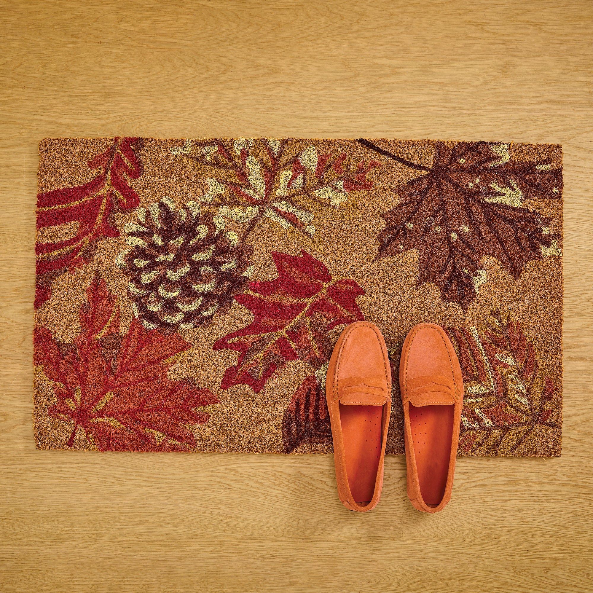 Crisp Leaves Decorative Rug